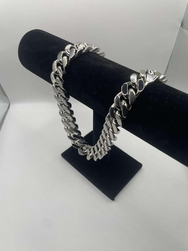 16mm x 22 Inch Cuban Chain