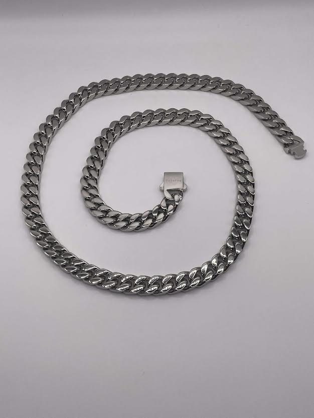 10mm x 22 inch Cuban Chain